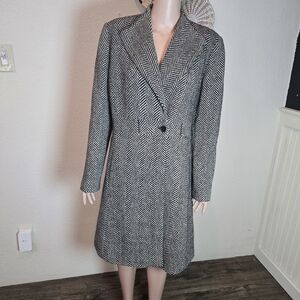 Antonio Melani Women's Black and White Herringbone Coat Size 10 Wool Blend Pocke